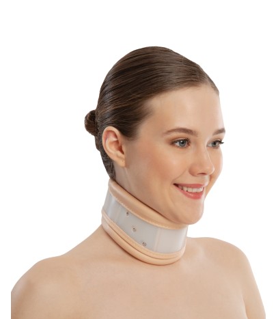 201 Orteză cervicală cu fixare dură 